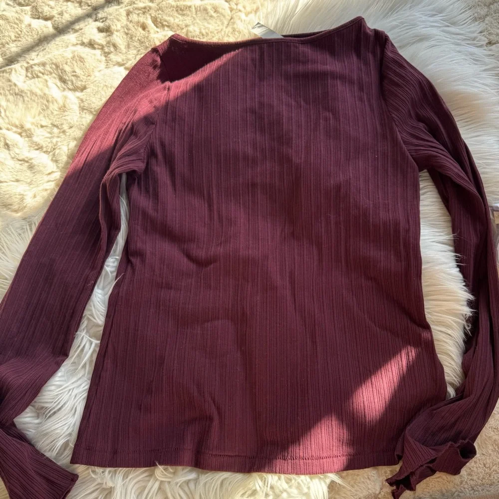NWT Madewell Ribbed Long-Sleeve Boatneck Top in Burgundy - Picture 5 of 12